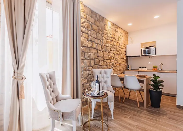 Four Elements - Fire & Air Apartment *